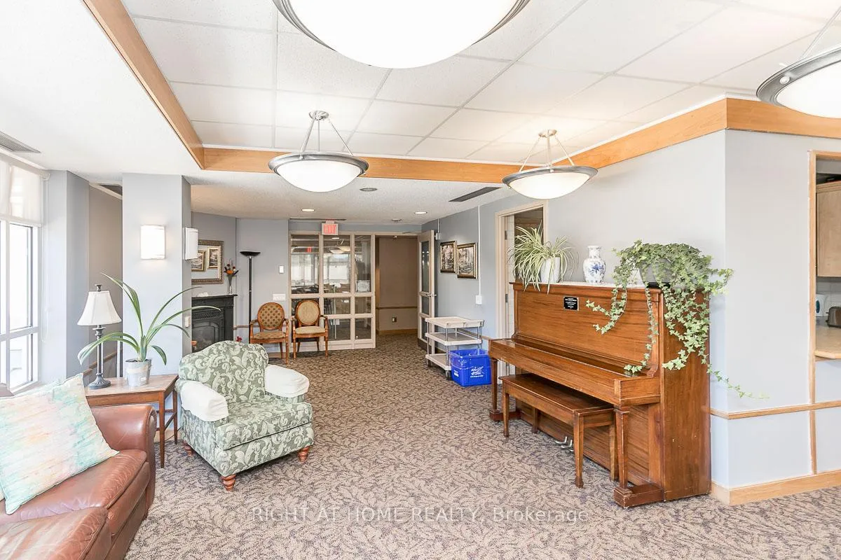 Photo 14 of Unit 53, 74 Ross Street, Barrie, Queen's Park — HOMEH