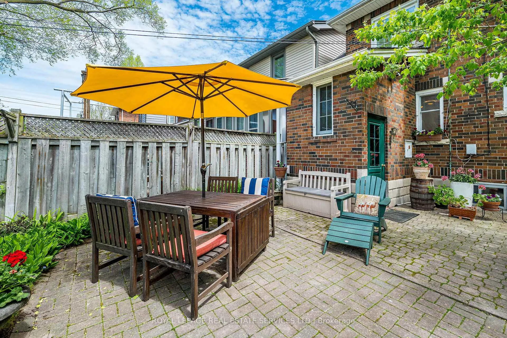 Photo 37 of 74 Sixth Street, Etobicoke, New Toronto — HOMEH