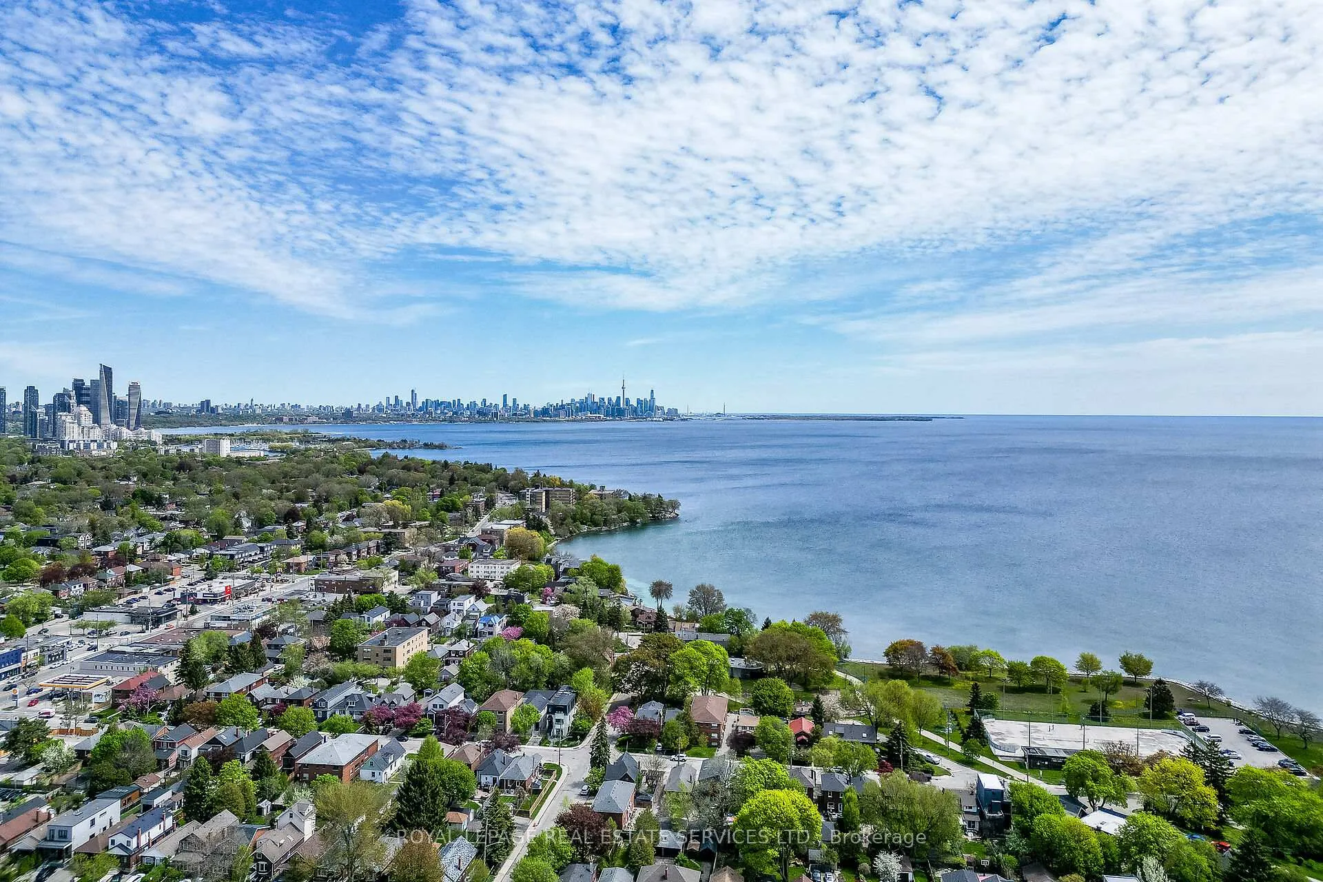 Photo 43 of 74 Sixth Street, Etobicoke, New Toronto — HOMEH