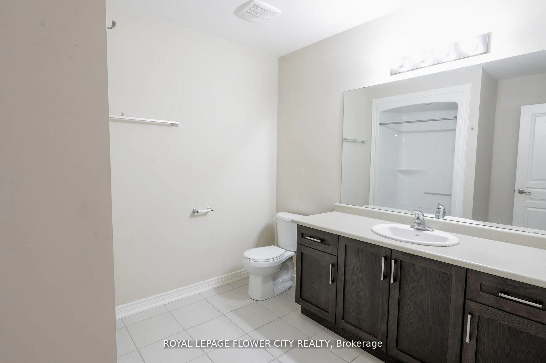 Photo 19 of 146 Winterberry Boulevard, Thorold, Confederation Heights — HOMEH
