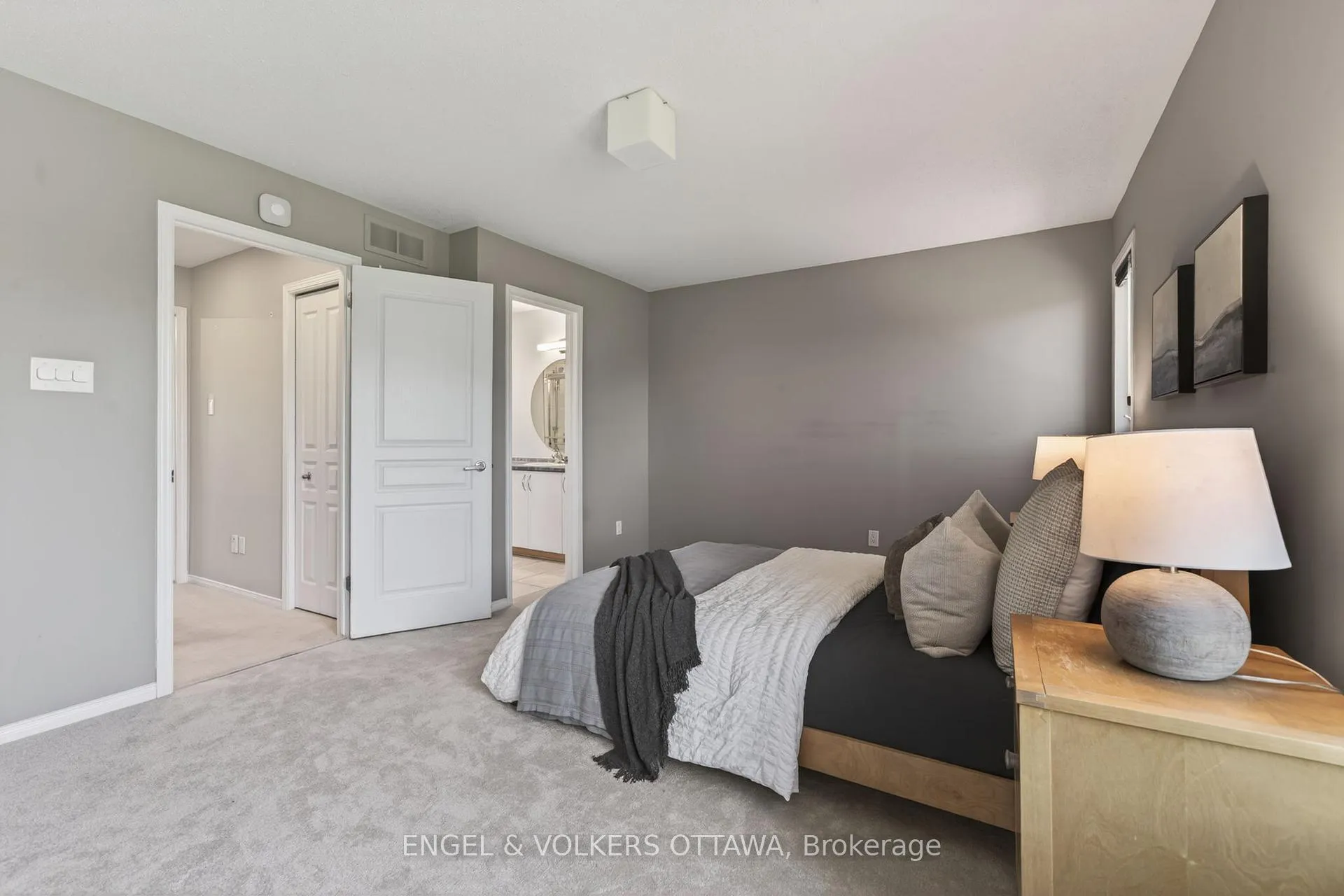 Photo 25 of 27 Briarway Private, Ottawa, Westboro North — HOMEH