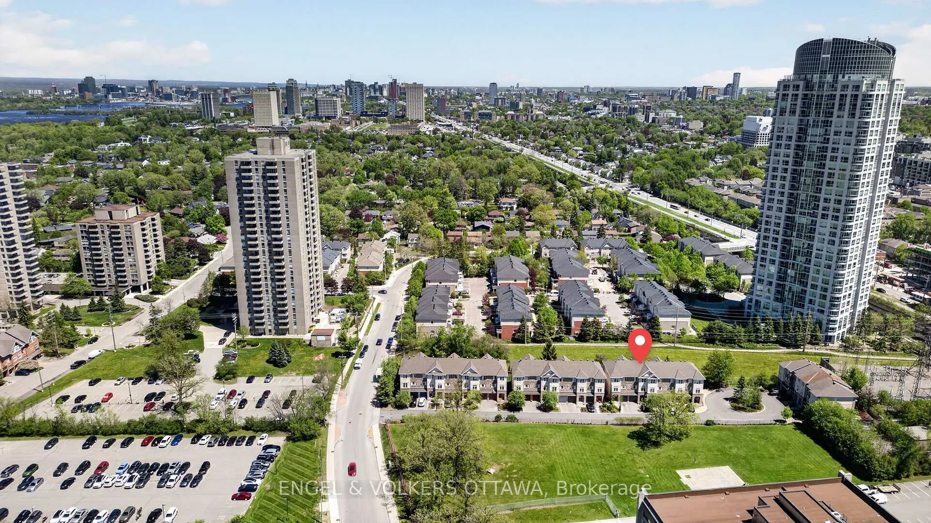 Photo 39 of 27 Briarway Private, Ottawa, Westboro North — HOMEH