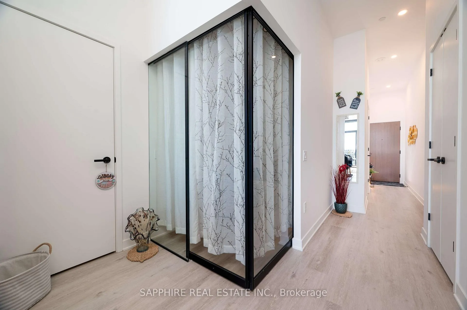 Photo 6 of Unit 5104, 55 Charles Street E, Toronto, Church-Yonge Corridor — HOMEH