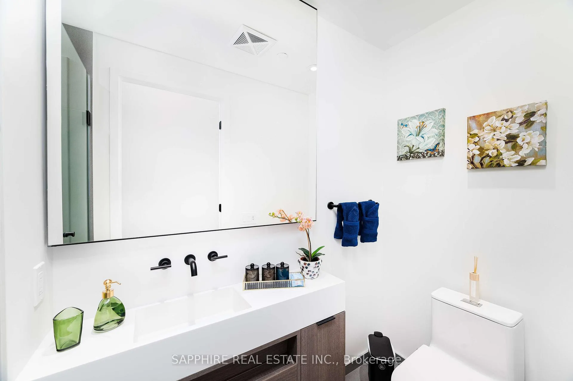 Photo 19 of Unit 5104, 55 Charles Street E, Toronto, Church-Yonge Corridor — HOMEH