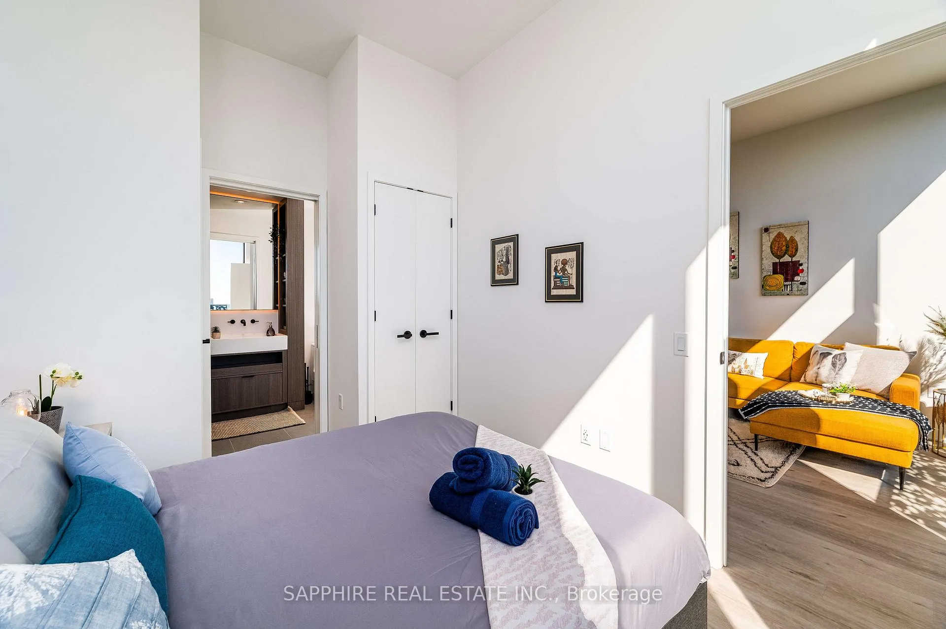 Photo 24 of Unit 5104, 55 Charles Street E, Toronto, Church-Yonge Corridor — HOMEH