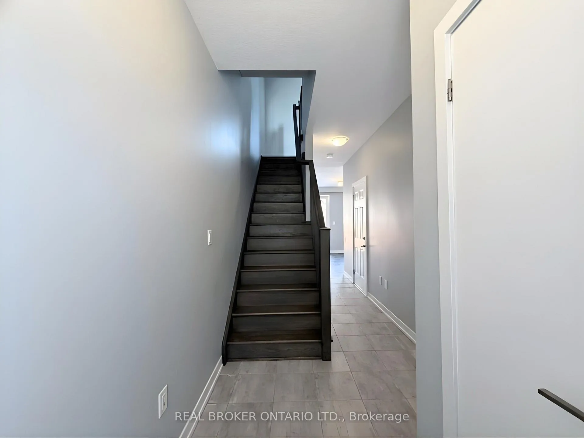 Photo 2 of Unit 158, 1890 Rymal Road E, Hamilton, Rural Glanbrook — HOMEH