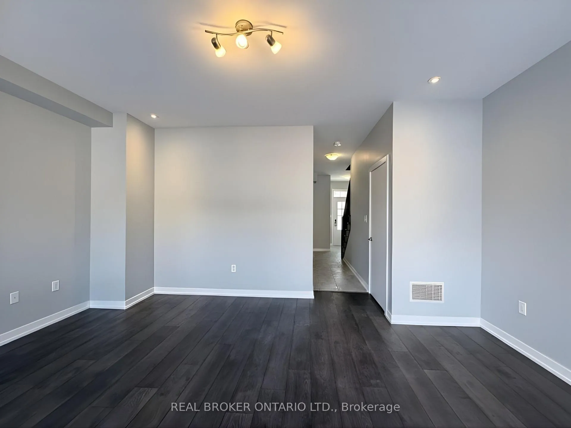 Photo 7 of Unit 158, 1890 Rymal Road E, Hamilton, Rural Glanbrook — HOMEH