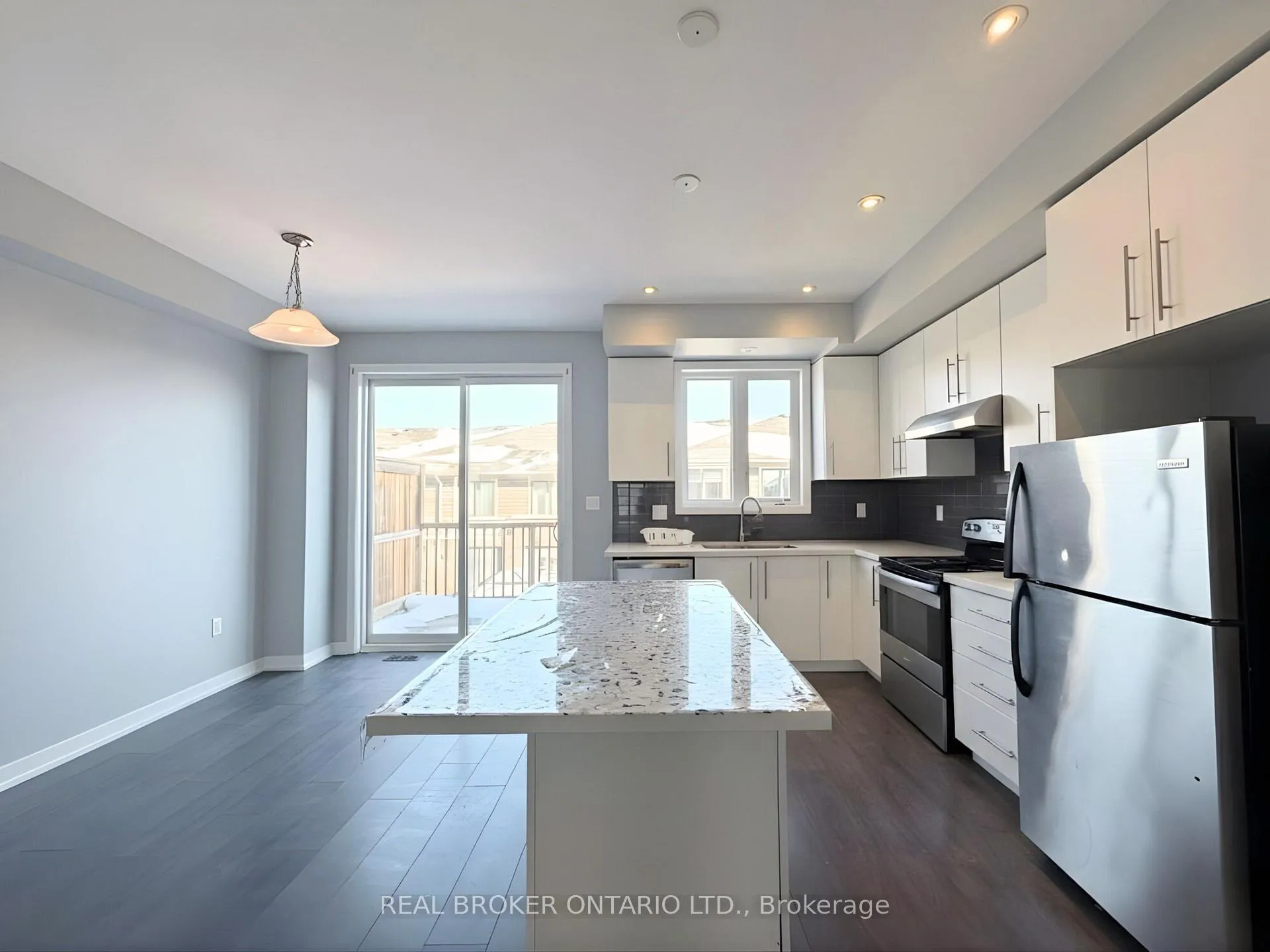 Photo 16 of Unit 158, 1890 Rymal Road E, Hamilton, Rural Glanbrook — HOMEH