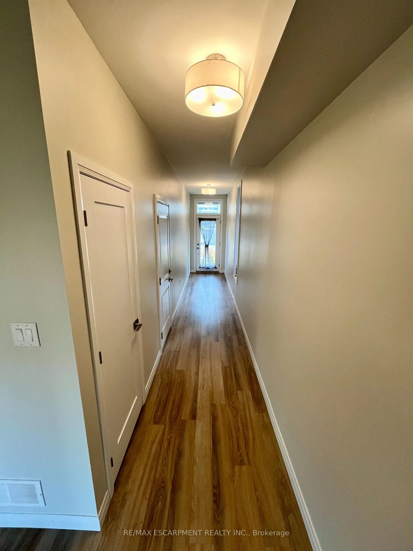 Photo 4 of Unit 21, 270 Melvin Avenue, Hamilton, McQuesten — HOMEH