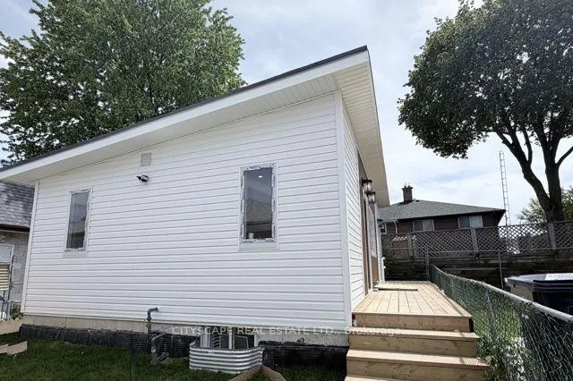 Photo 13 of Unit 301, 15 Sanagan Road, Etobicoke, Thistletown-Beaumonde Heights — HOMEH