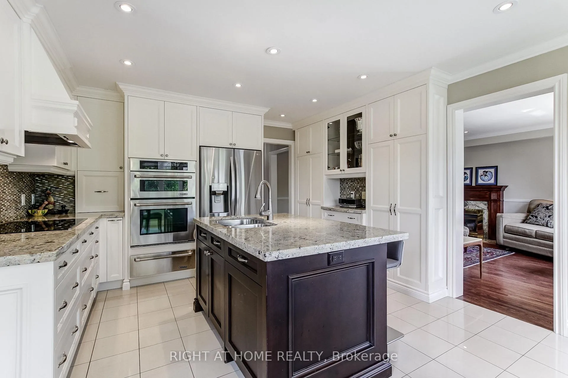 Photo 15 of 160 Rossmull Crescent, Vaughan, Islington Woods — HOMEH
