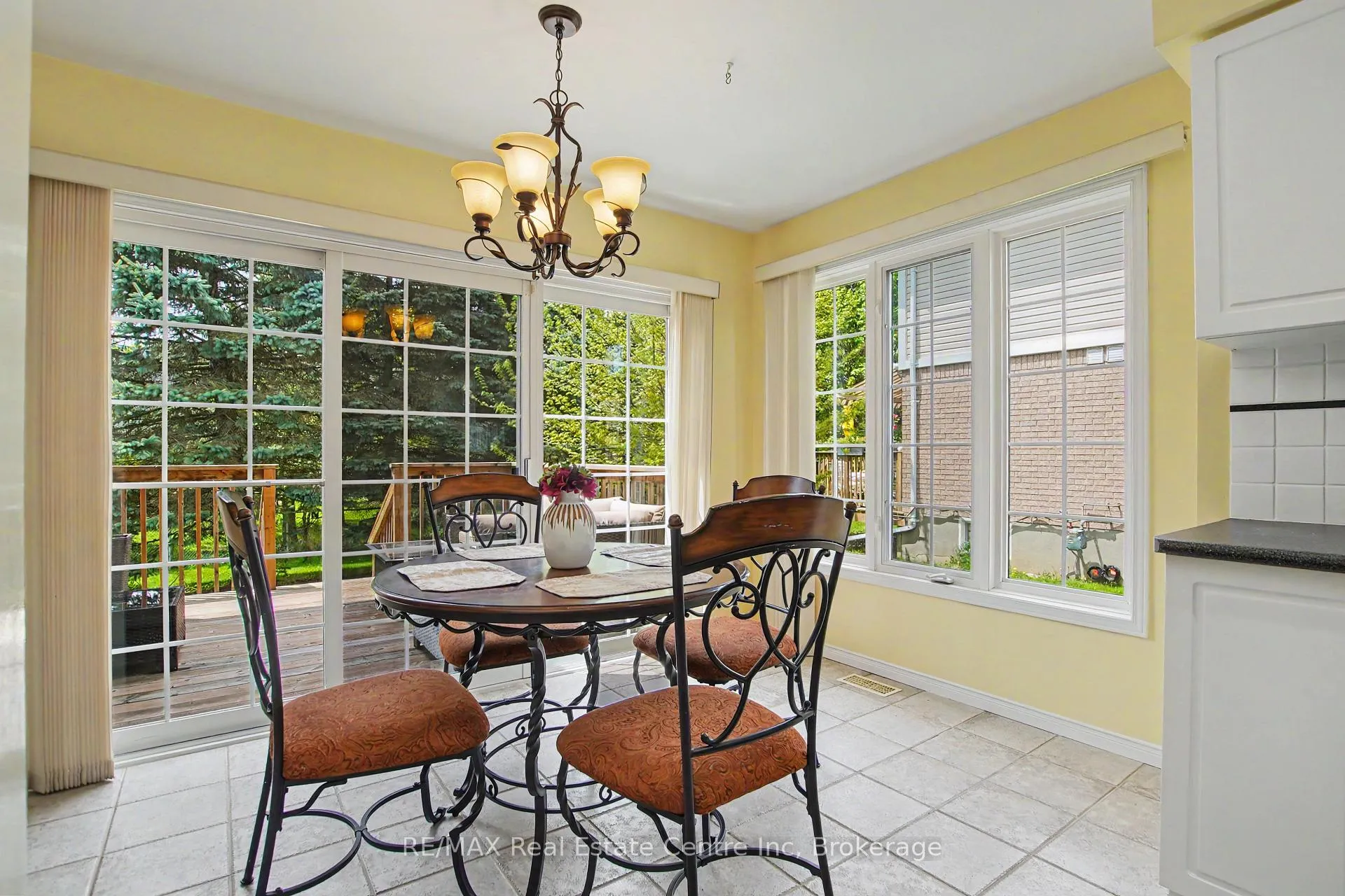 Photo 8 of Unit 48, 941 Gordon Street, Guelph, Kortright West — HOMEH