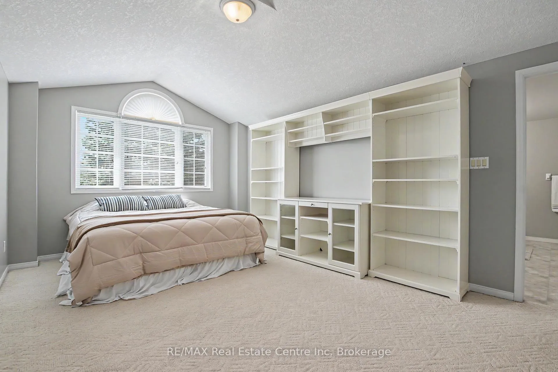 Photo 18 of Unit 48, 941 Gordon Street, Guelph, Kortright West — HOMEH