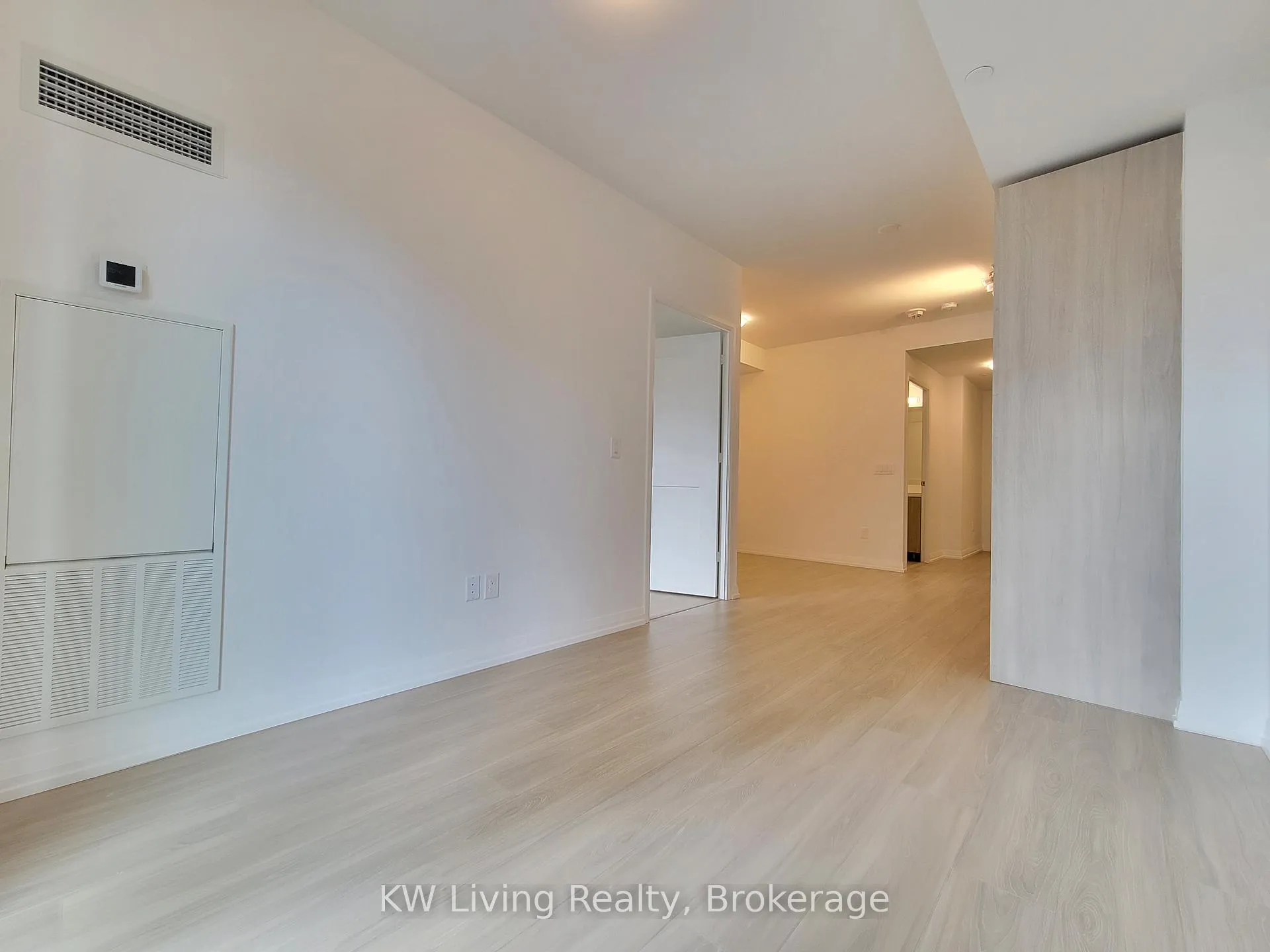 Photo 12 of Unit 4522, 28 Widmer Street, Toronto, Waterfront Communities — HOMEH