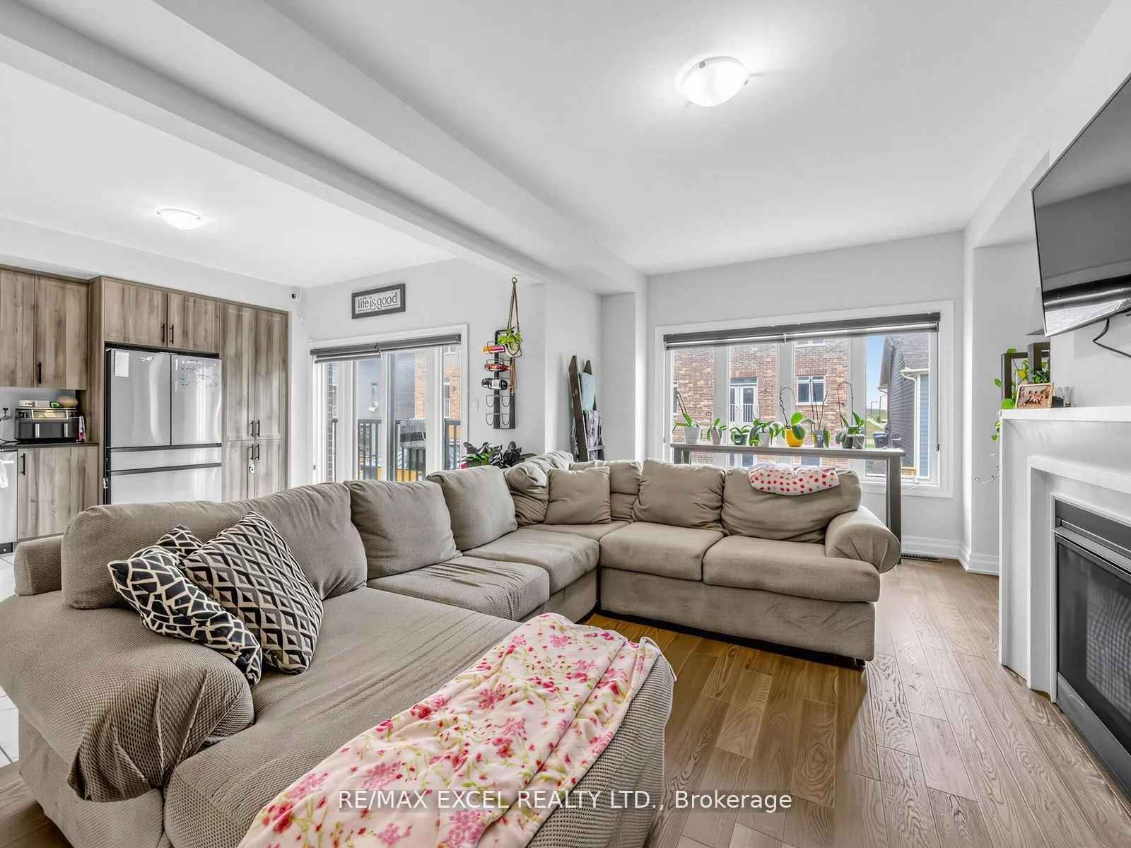 Photo 15 of 1454 Stovell Crescent, Innisfil, Lefroy — HOMEH