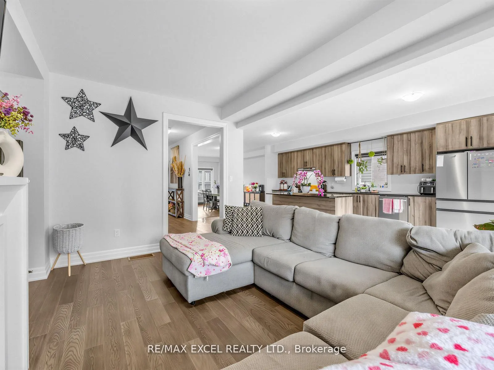Photo 16 of 1454 Stovell Crescent, Innisfil, Lefroy — HOMEH