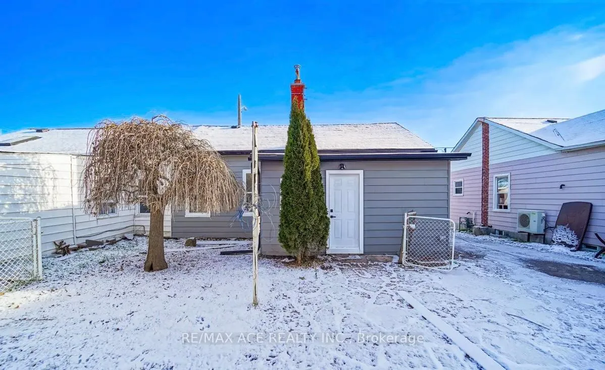 Photo 3 of 288 Celina Street, Oshawa, Central — HOMEH