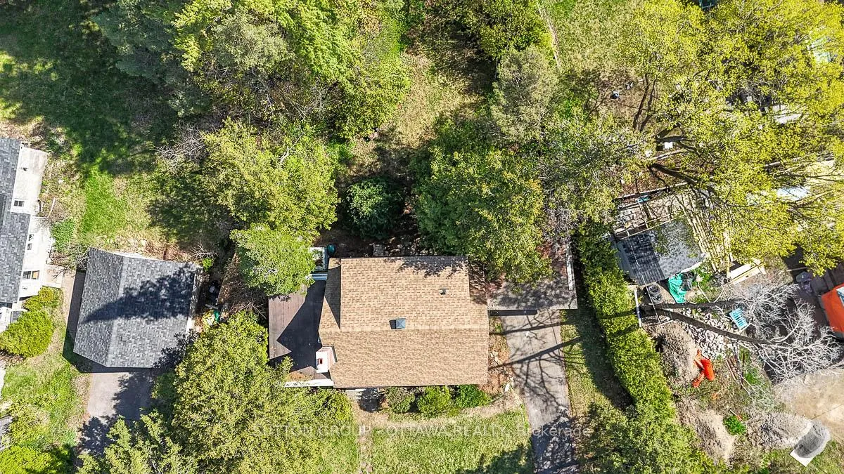 Photo 3 of 1471 Cavendish Road, Ottawa, Applewood Acres — HOMEH