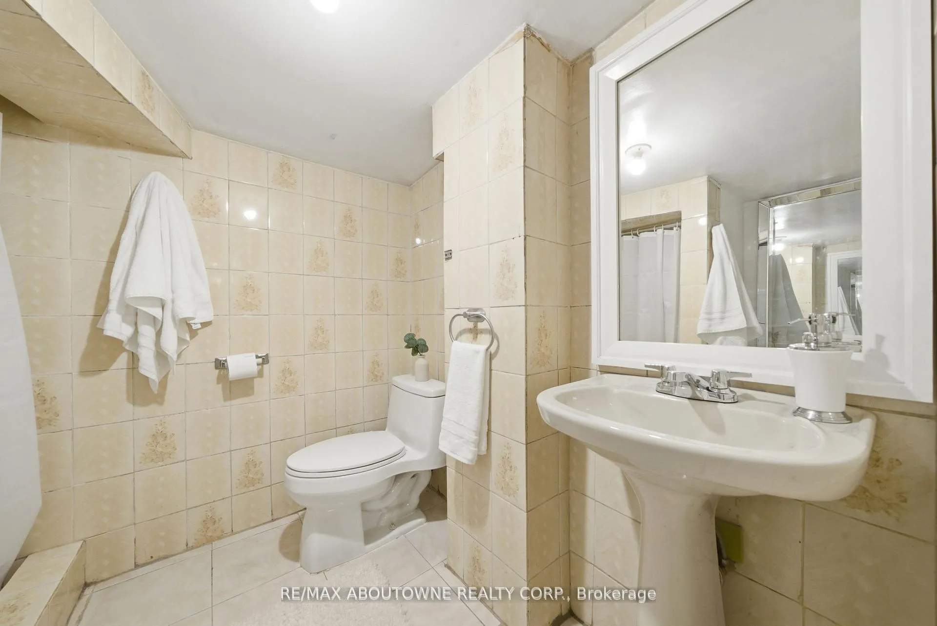 Photo 25 of 116 Bay Street N, Hamilton, Central — HOMEH