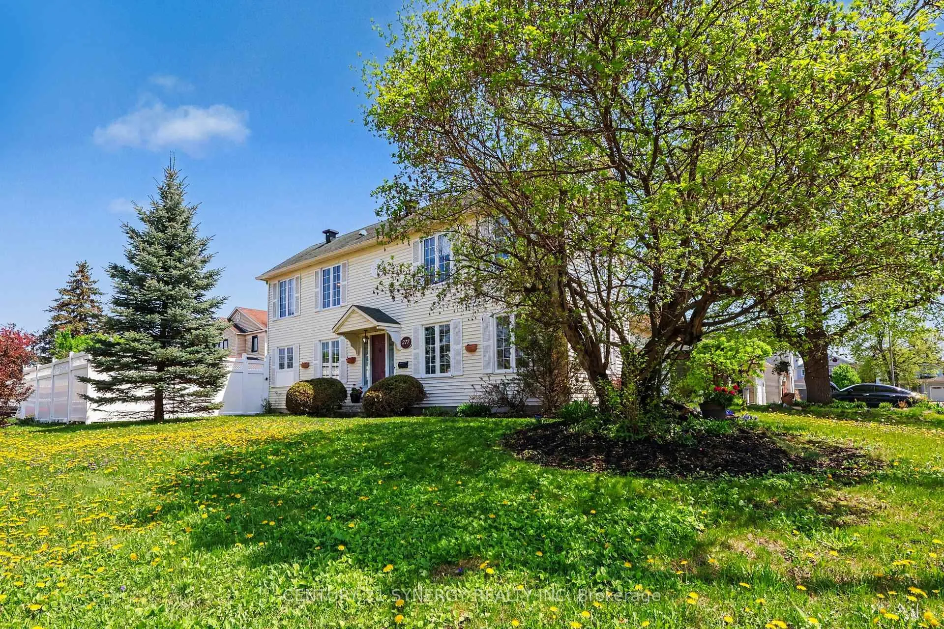 Photo 2 of 277 Mceachern Crescent, Ottawa, Bilberry Creek/Queenswood Heights — HOMEH