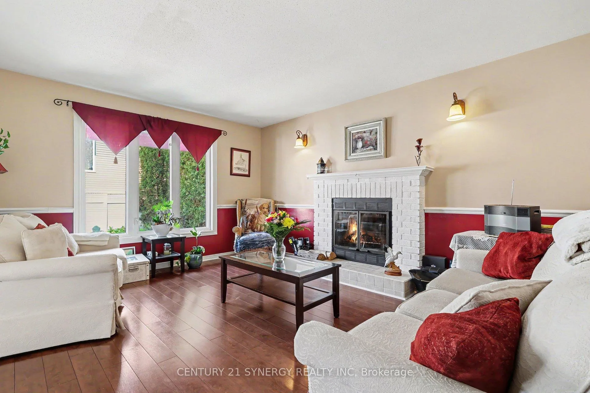Photo 15 of 277 Mceachern Crescent, Ottawa, Bilberry Creek/Queenswood Heights — HOMEH