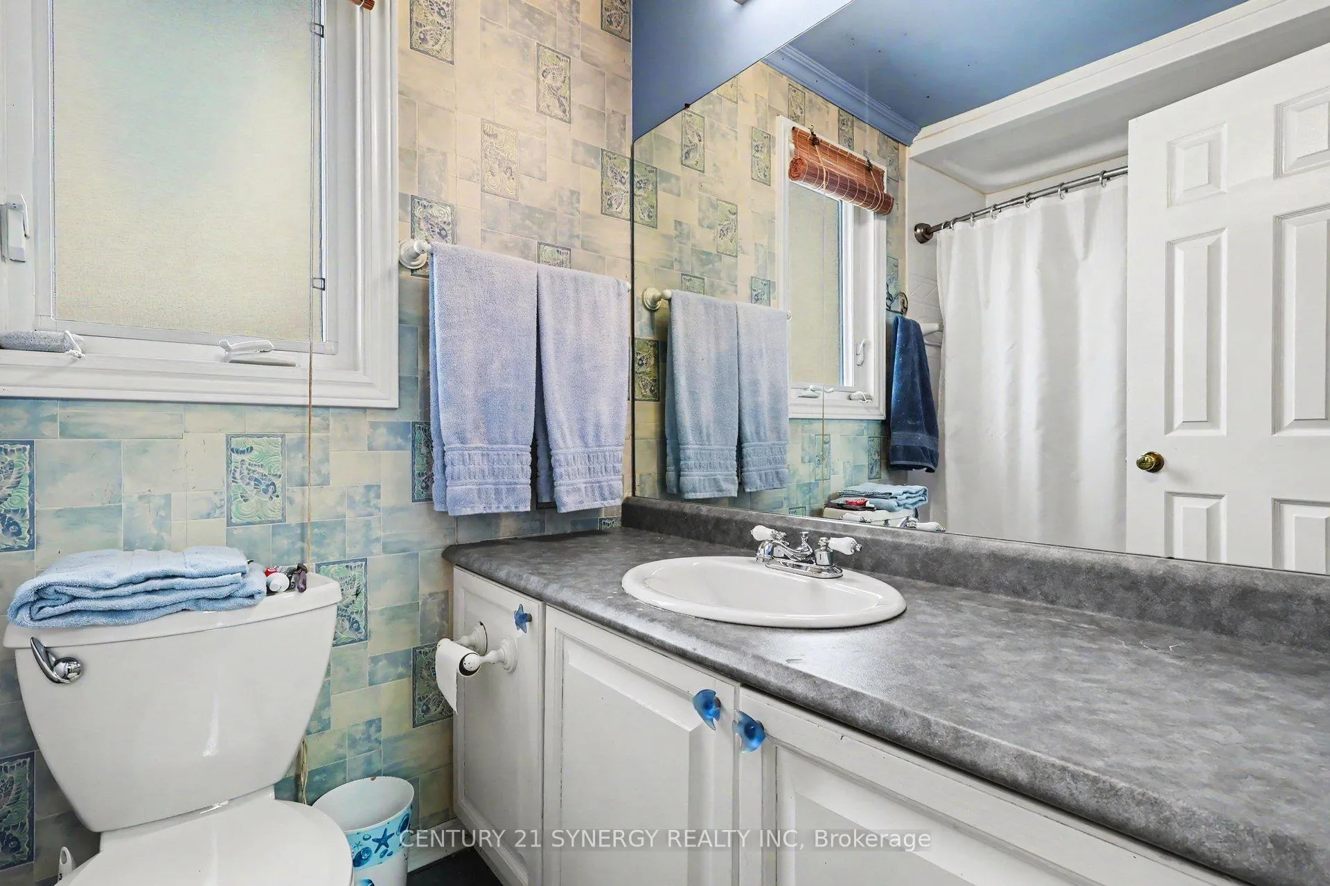 Photo 25 of 277 Mceachern Crescent, Ottawa, Bilberry Creek/Queenswood Heights — HOMEH