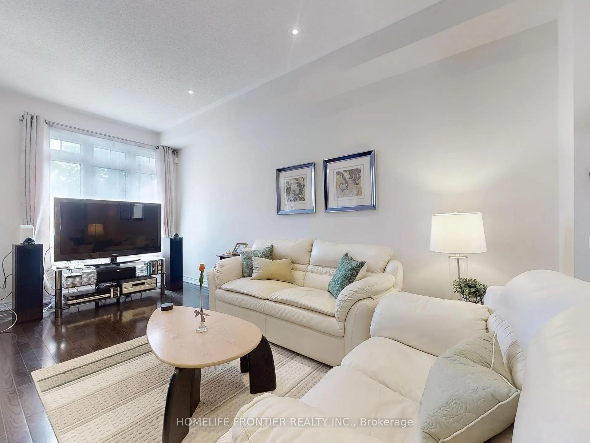 Photo 6 of 26 Outer Banks Drive, Markham, Cornell — HOMEH