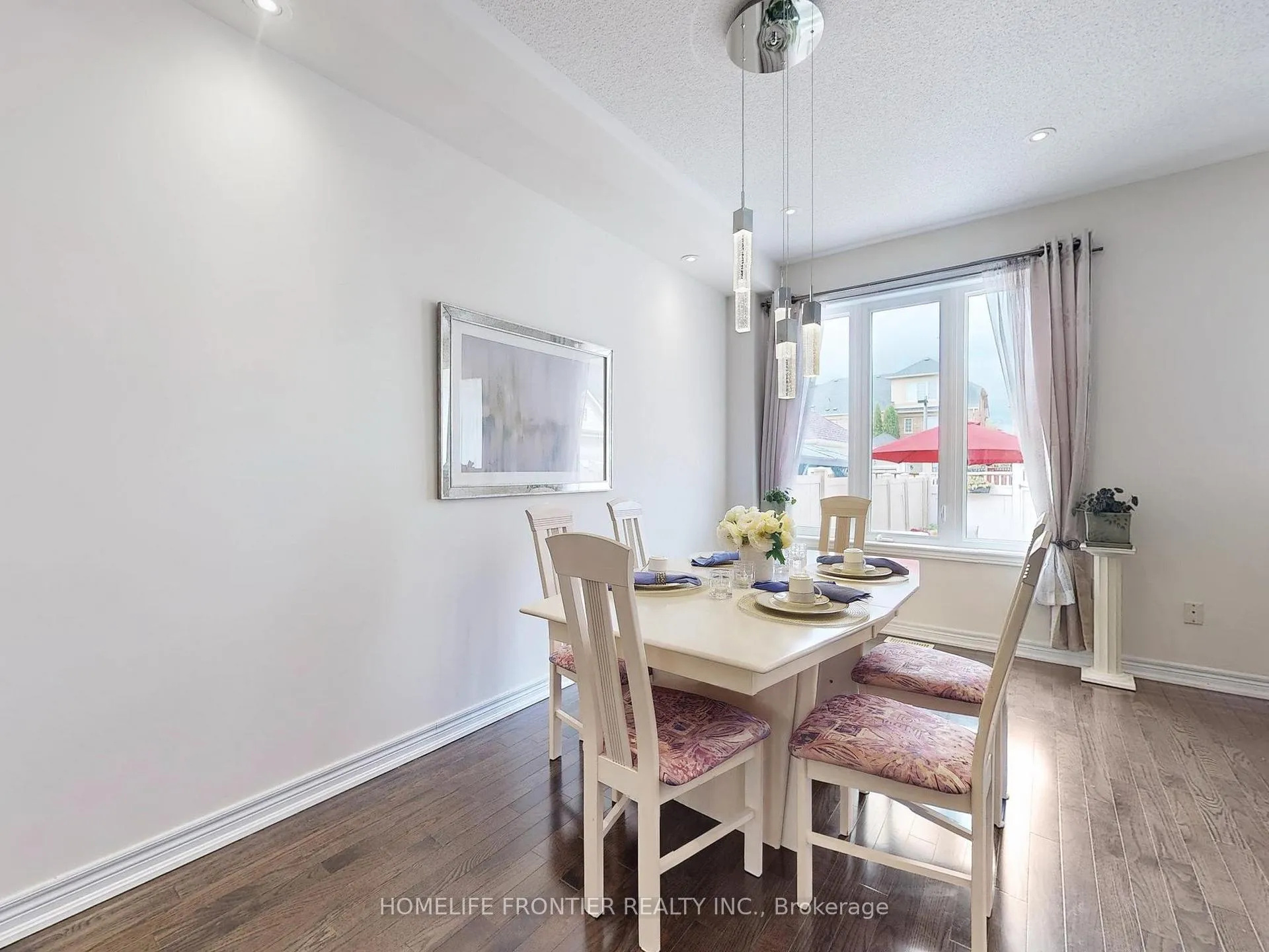 Photo 8 of 26 Outer Banks Drive, Markham, Cornell — HOMEH