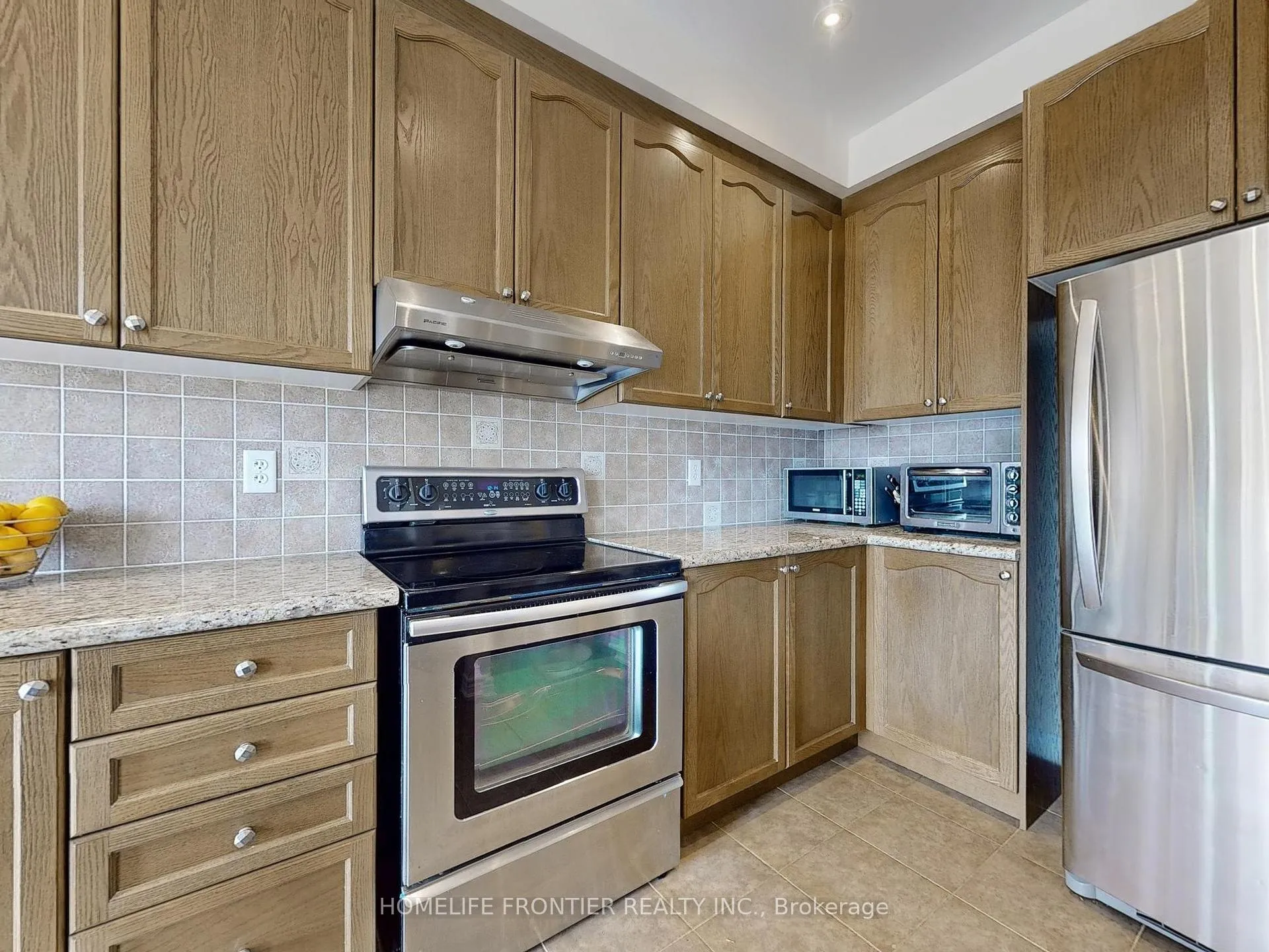 Photo 14 of 26 Outer Banks Drive, Markham, Cornell — HOMEH