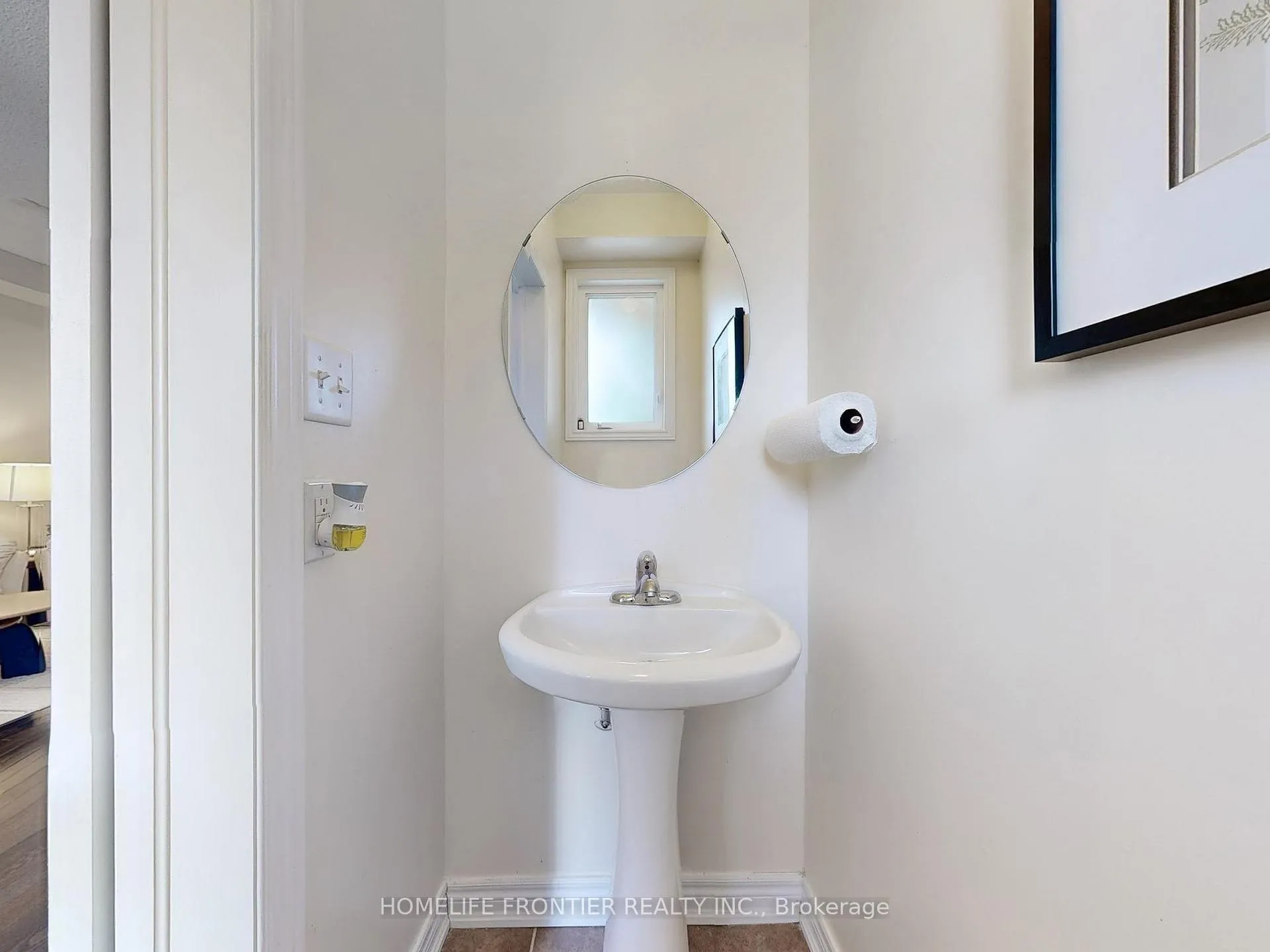 Photo 19 of 26 Outer Banks Drive, Markham, Cornell — HOMEH