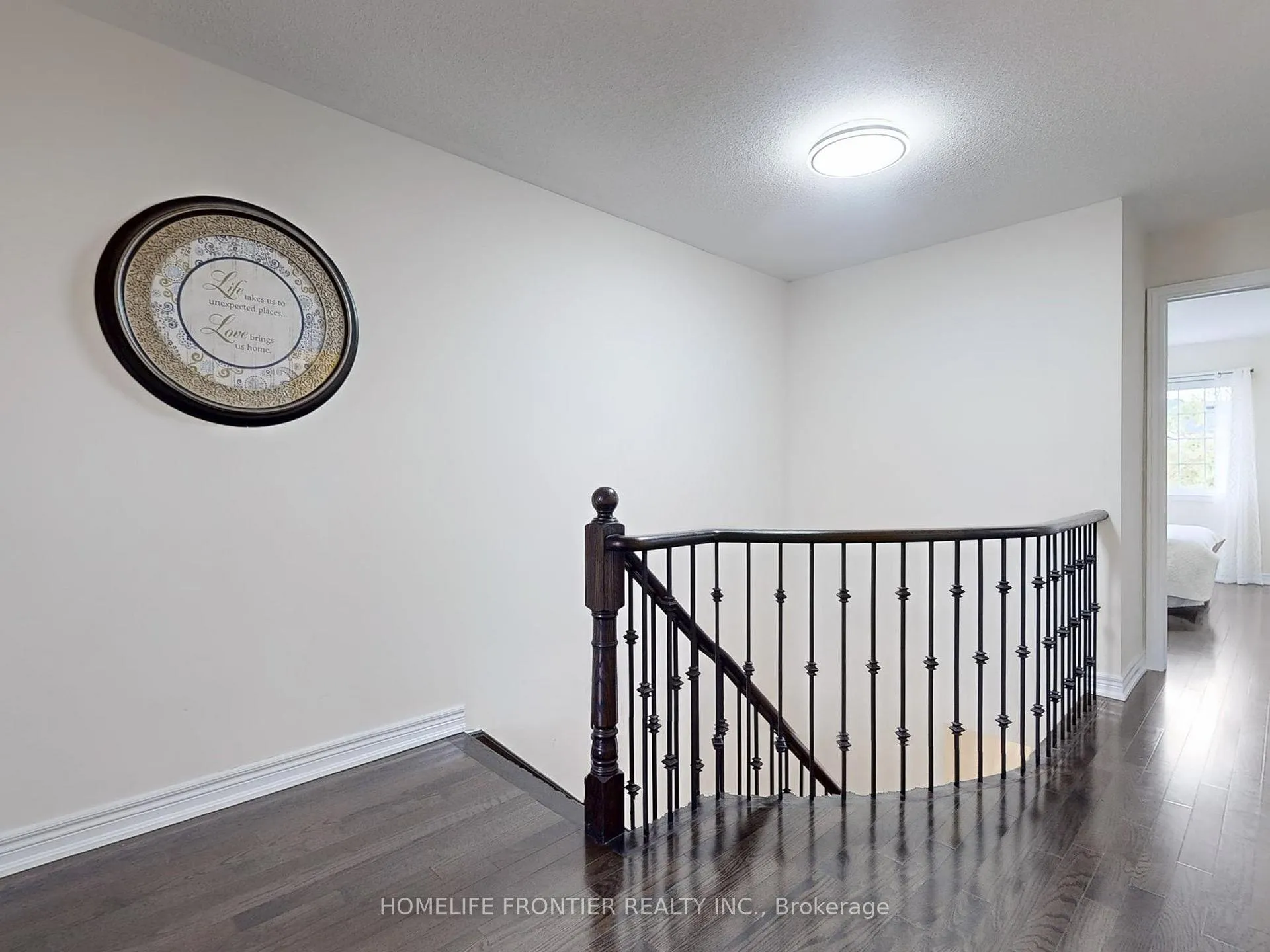 Photo 20 of 26 Outer Banks Drive, Markham, Cornell — HOMEH
