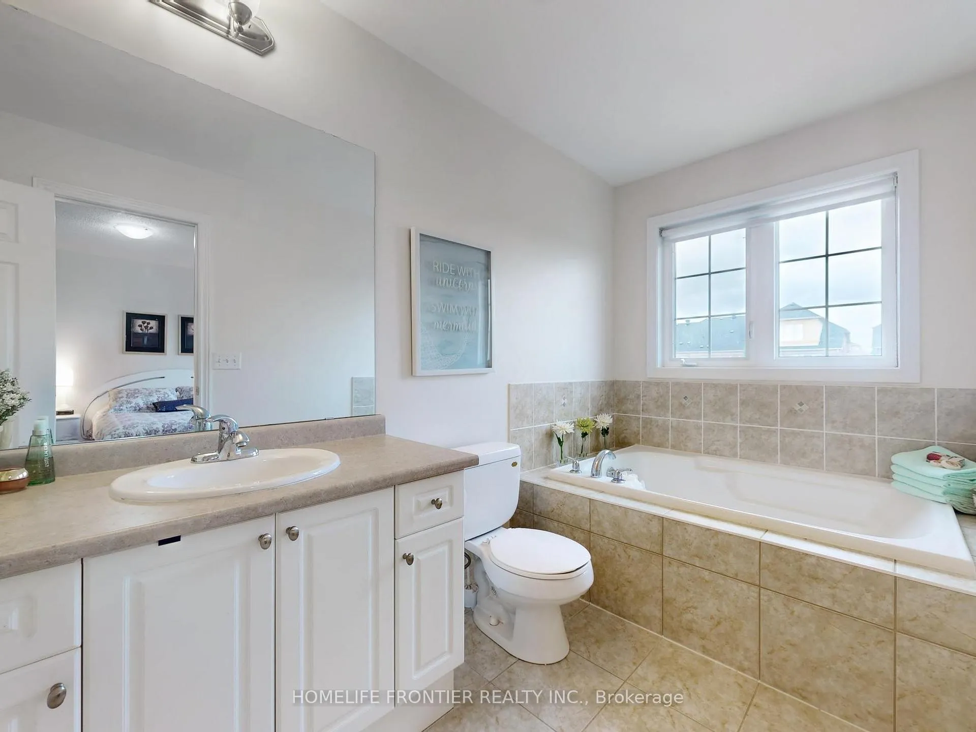 Photo 24 of 26 Outer Banks Drive, Markham, Cornell — HOMEH