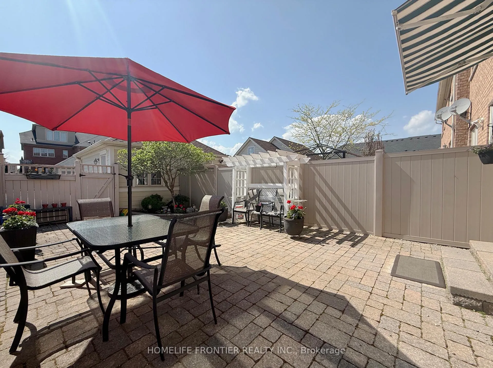 Photo 37 of 26 Outer Banks Drive, Markham, Cornell — HOMEH
