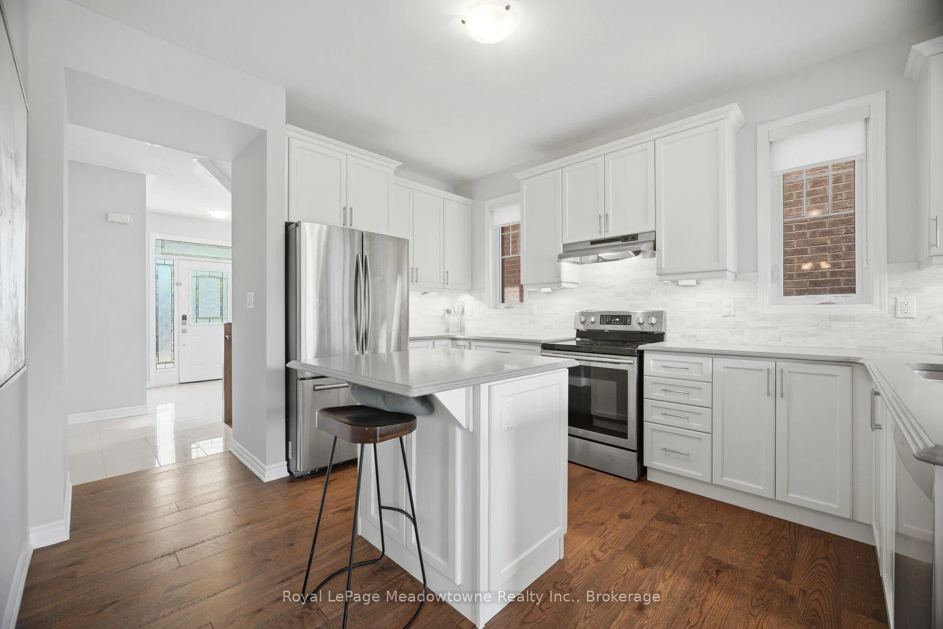 Photo 6 of 1518 Clitherow Street, Milton, Ford — HOMEH
