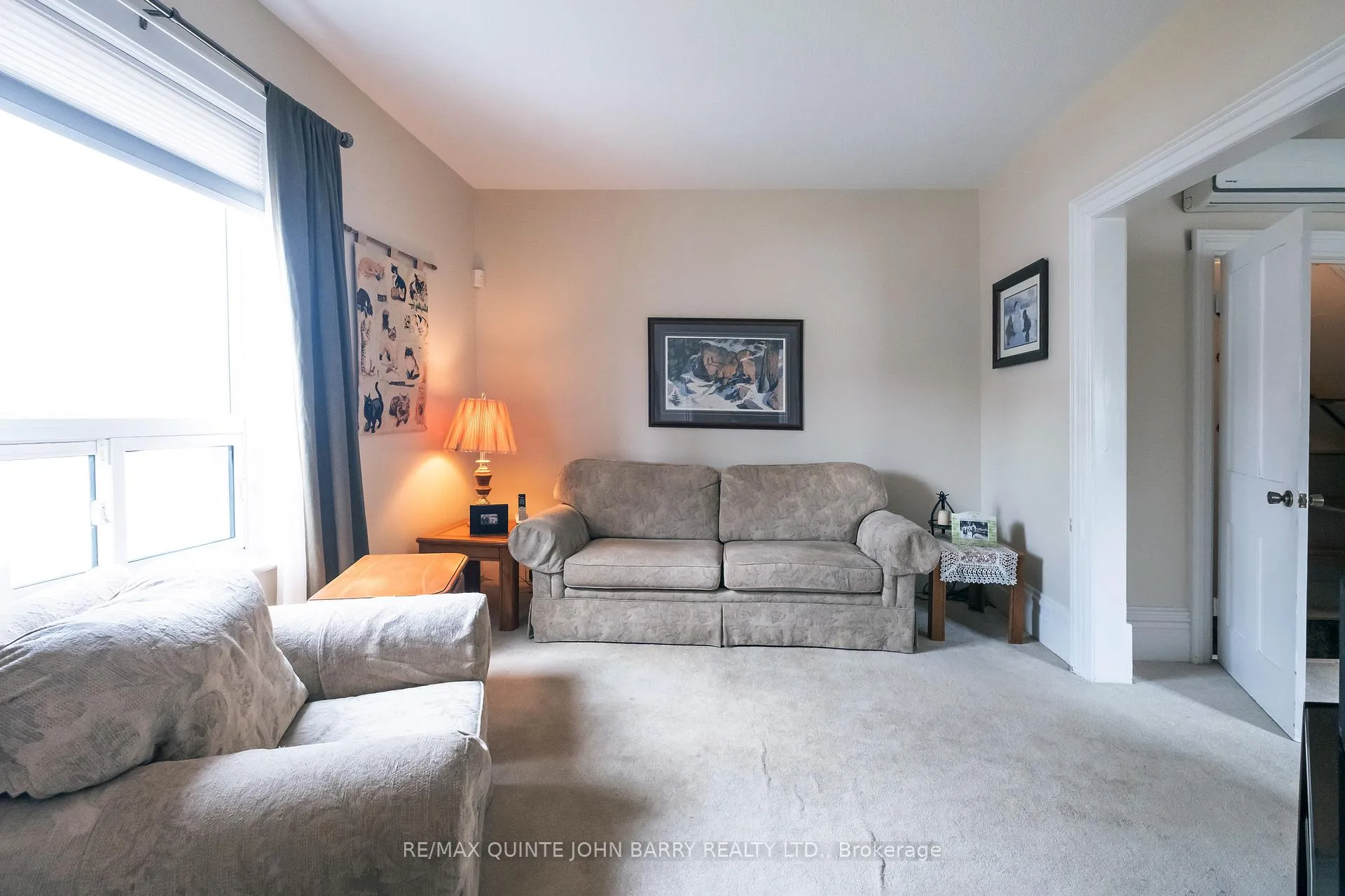 Photo 7 of 77 Cedar Street, Belleville, Belleville Ward — HOMEH