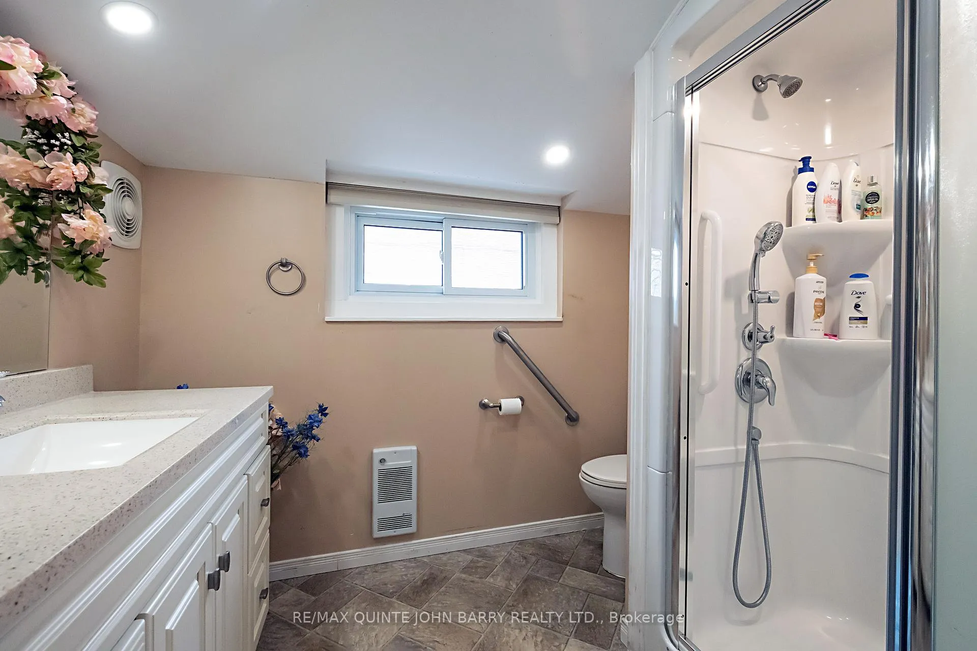 Photo 18 of 77 Cedar Street, Belleville, Belleville Ward — HOMEH