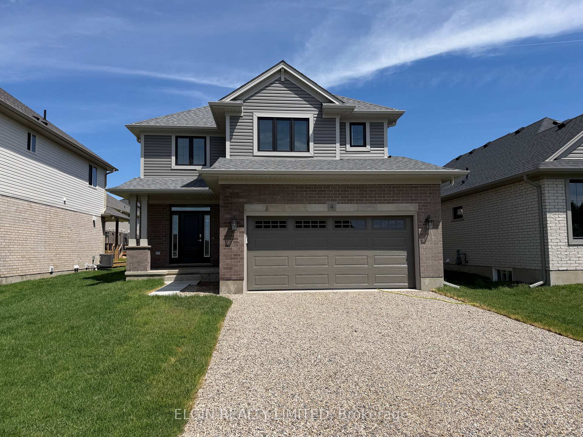 Photo 2 of 4 Keba Crescent, Tillsonburg — HOMEH