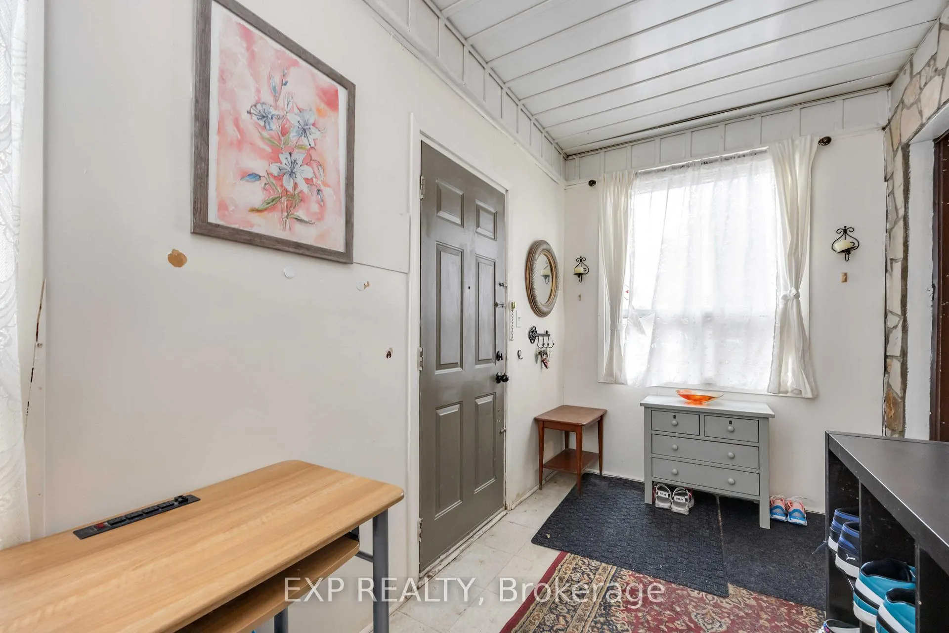 Photo 5 of Unit Main, 39 Rowntree Avenue, Toronto, Weston-Pellam Park — HOMEH