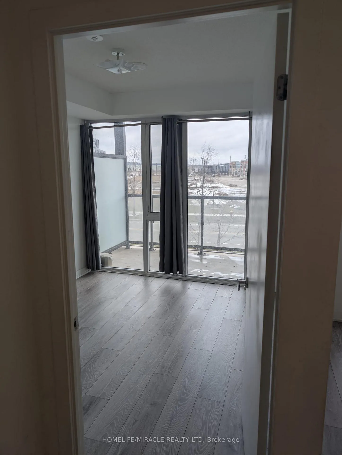 Photo 6 of Unit A214, 3210 Dakota Common, Burlington, Alton — HOMEH
