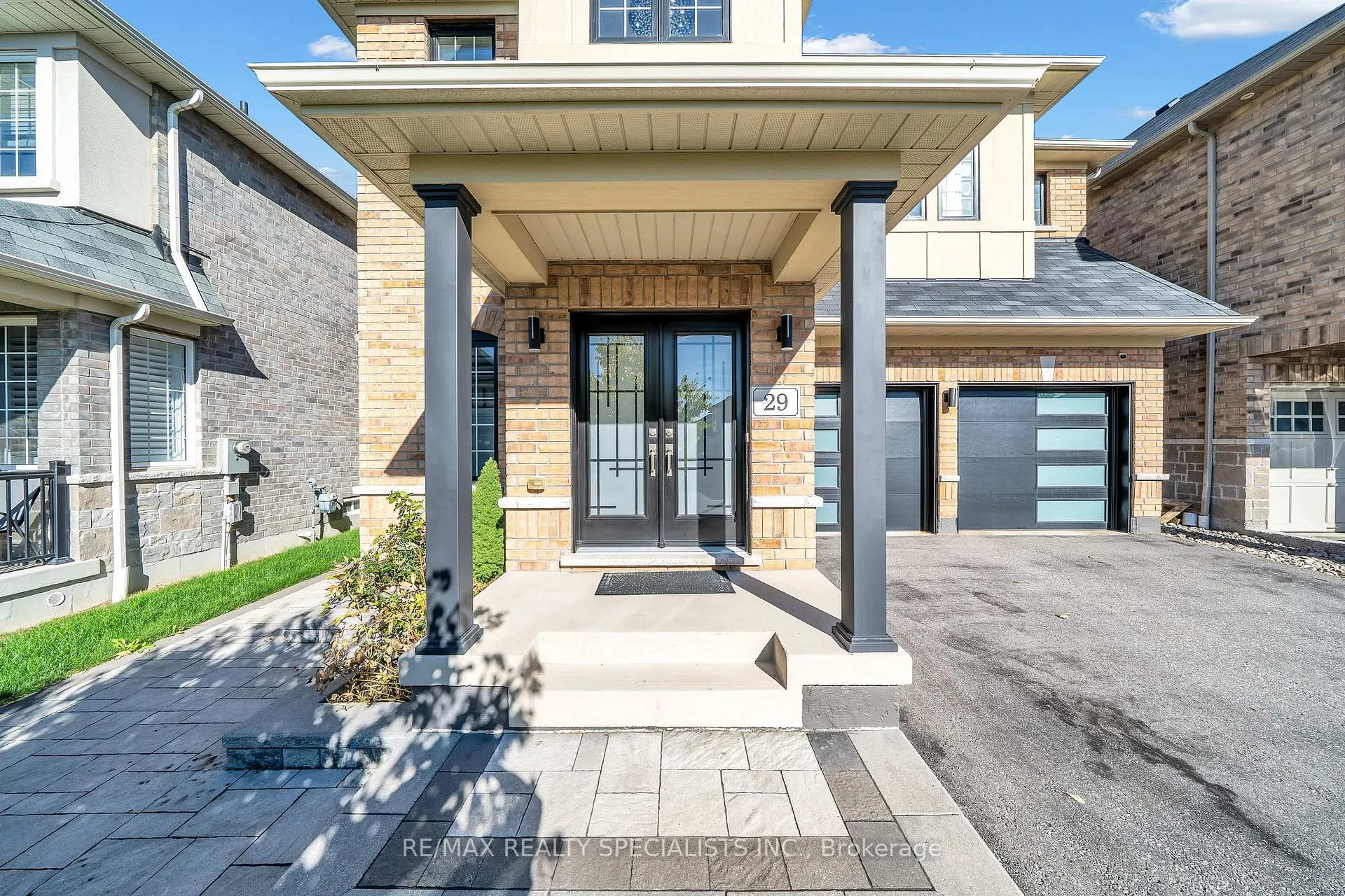Photo 1 of 29 Skelton Crescent, Ajax, Central East — HOMEH