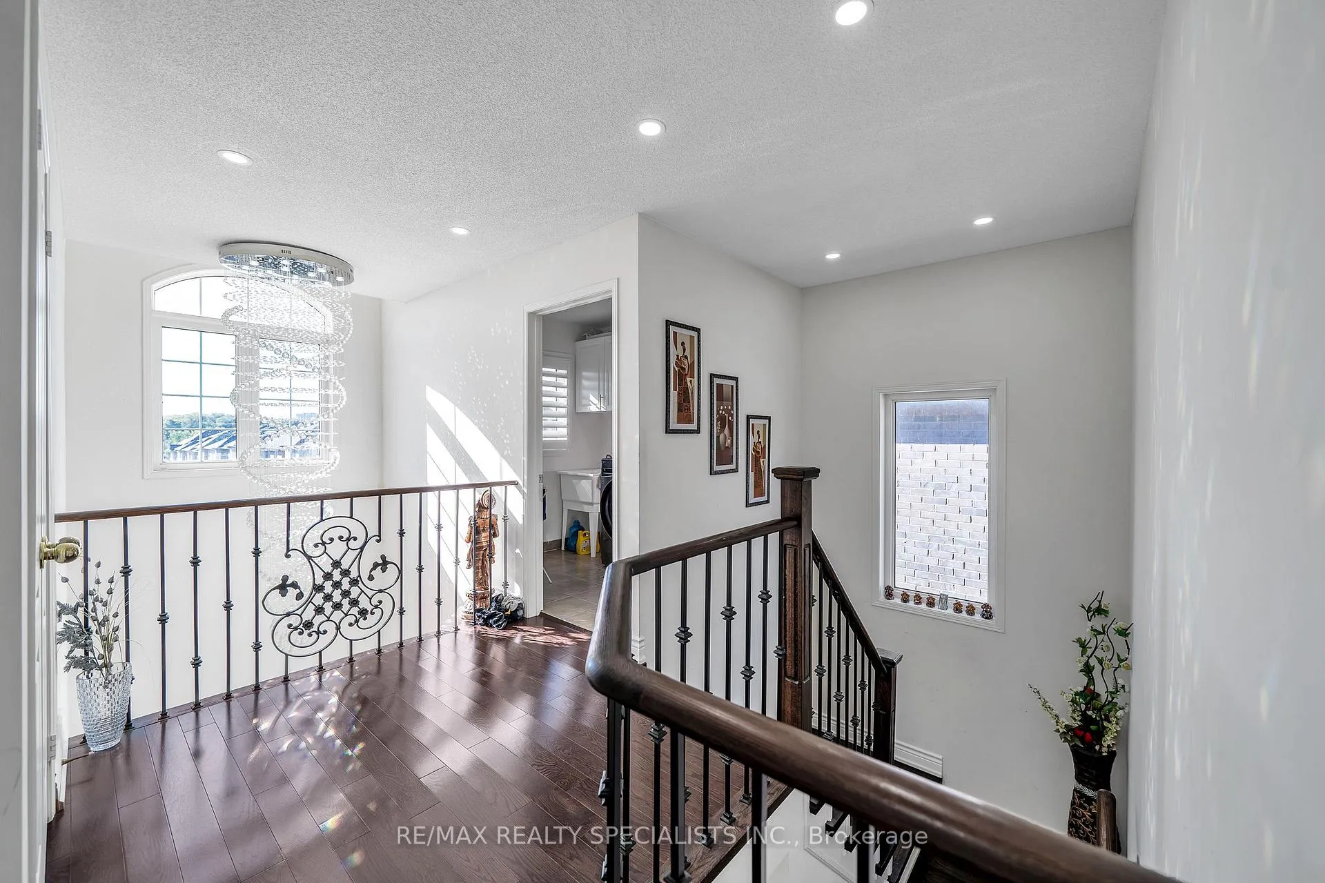 Photo 8 of 29 Skelton Crescent, Ajax, Central East — HOMEH