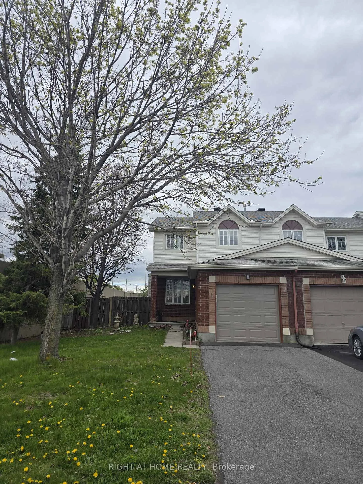 Front of 1 Kincardine Drive