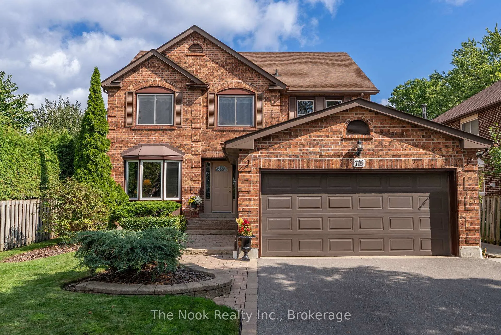 Photo 1 of 715 Anderson Street, Whitby, Blue Grass Meadows — HOMEH