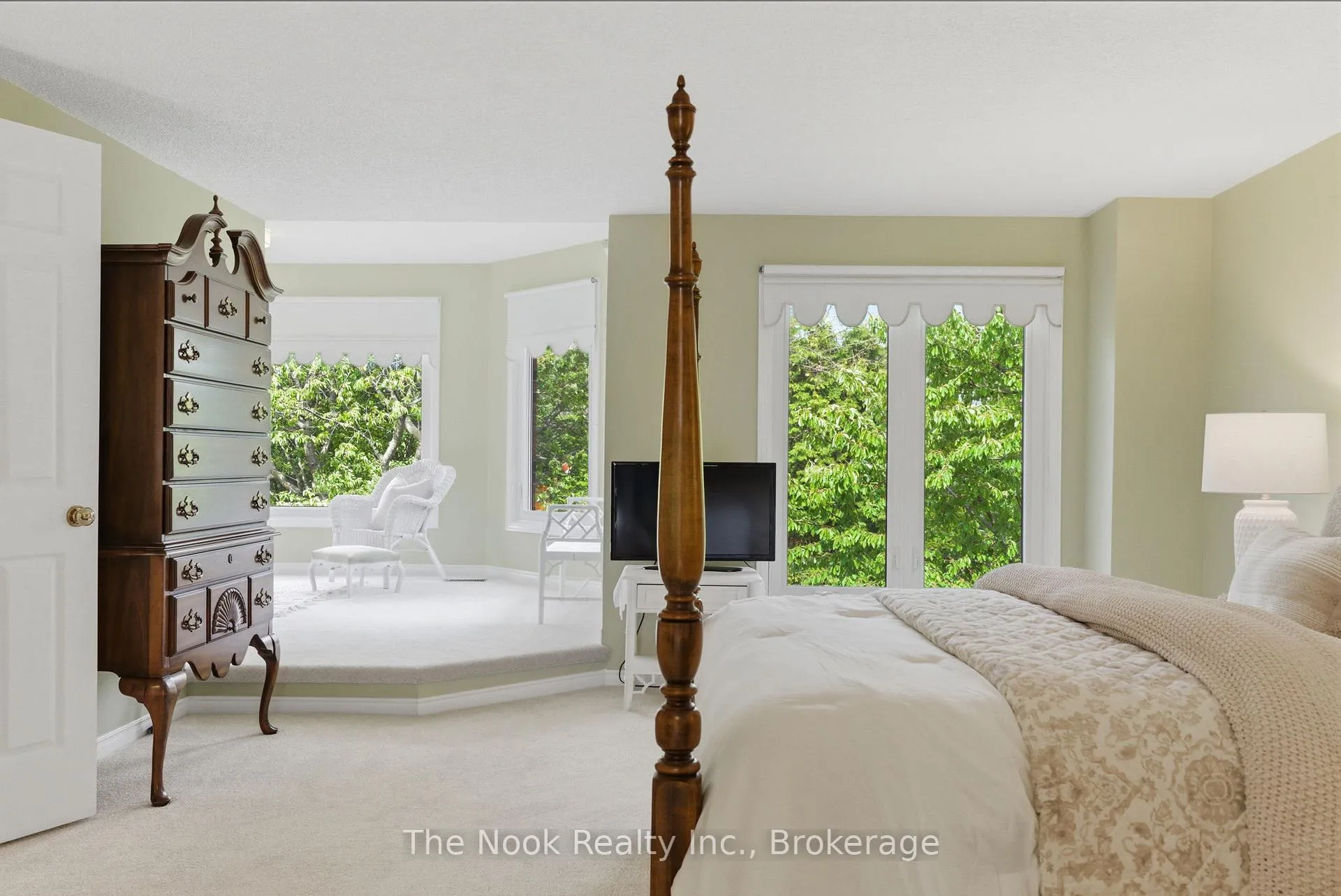 Photo 27 of 715 Anderson Street, Whitby, Blue Grass Meadows — HOMEH