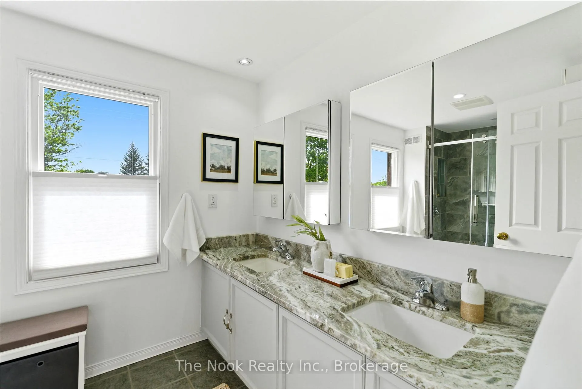 Photo 32 of 715 Anderson Street, Whitby, Blue Grass Meadows — HOMEH
