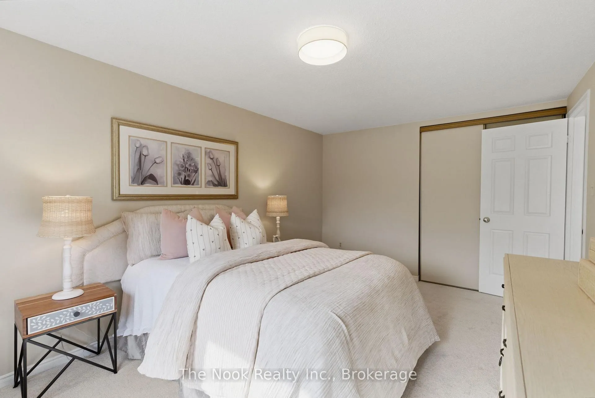Photo 37 of 715 Anderson Street, Whitby, Blue Grass Meadows — HOMEH