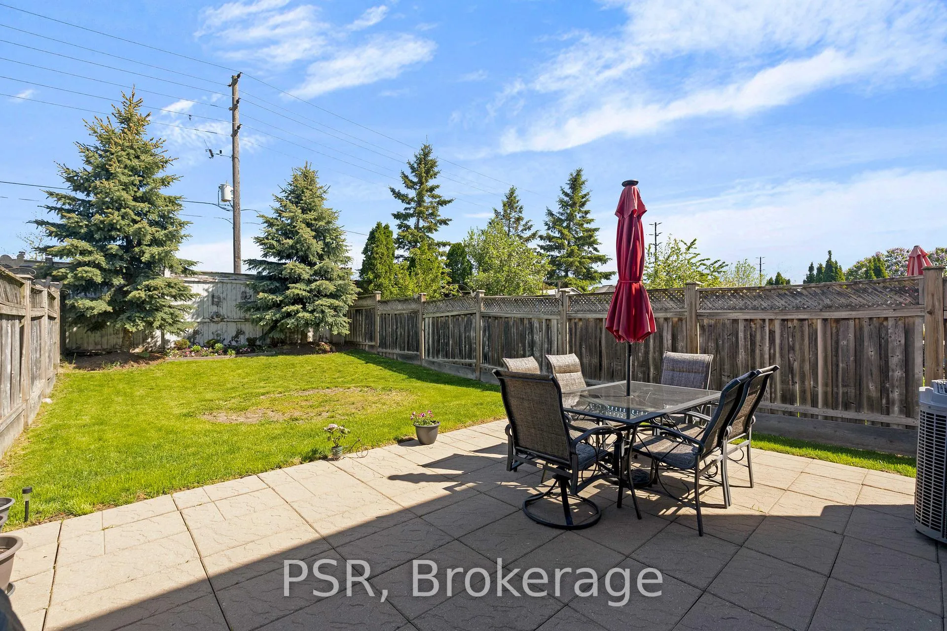 Photo 24 of 35 Lindenshire Avenue, Vaughan, Maple — HOMEH