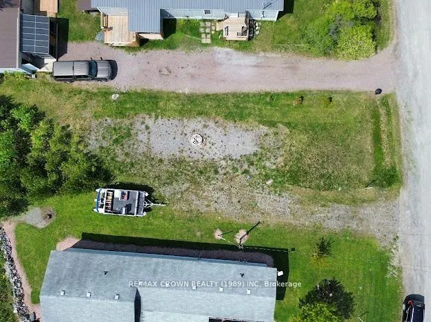 Photo 2 of 7 Hillcrest Drive, Temagami — HOMEH