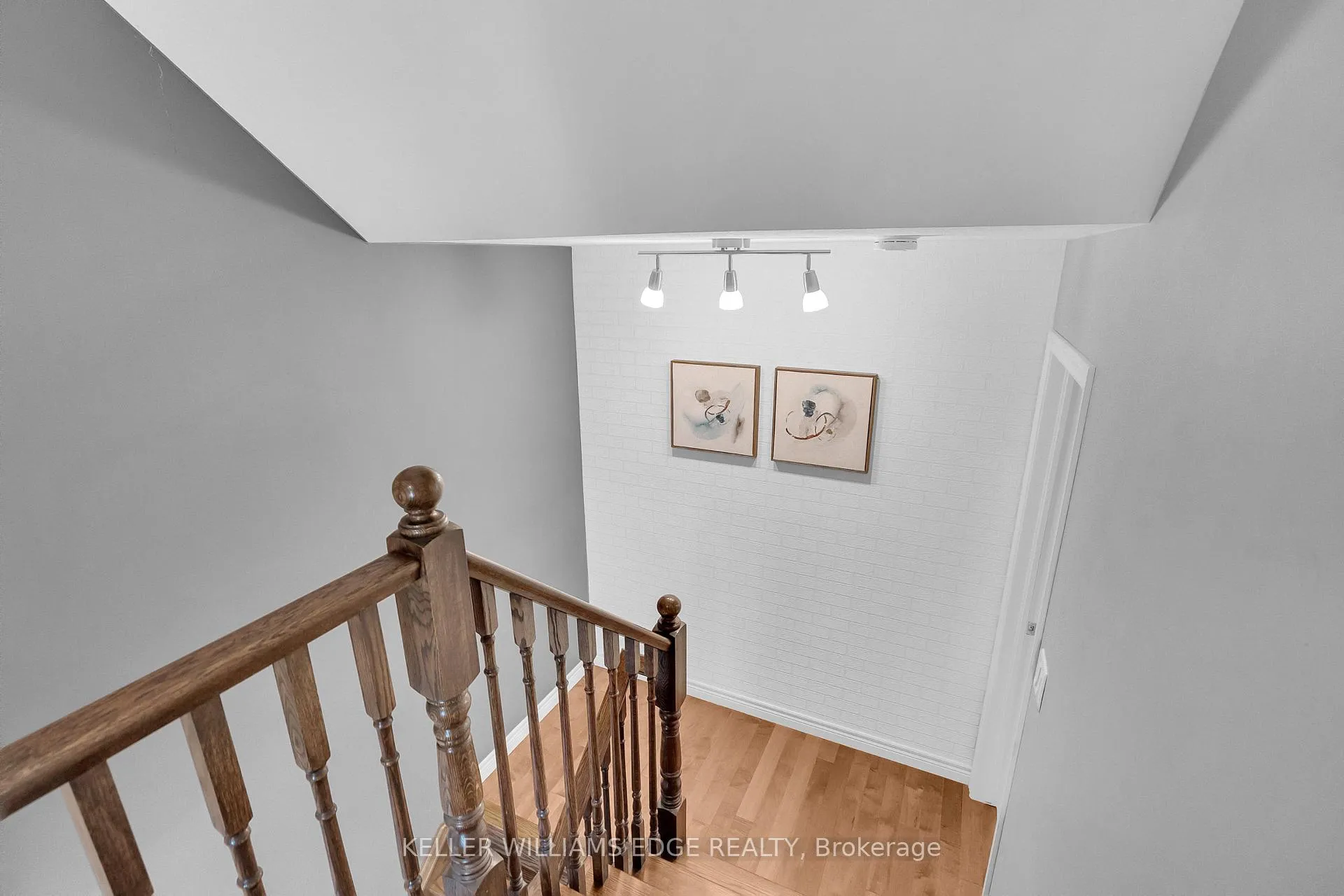 Photo 18 of Unit 19, 40 Dartmouth Gate, Hamilton, Stoney Creek — HOMEH