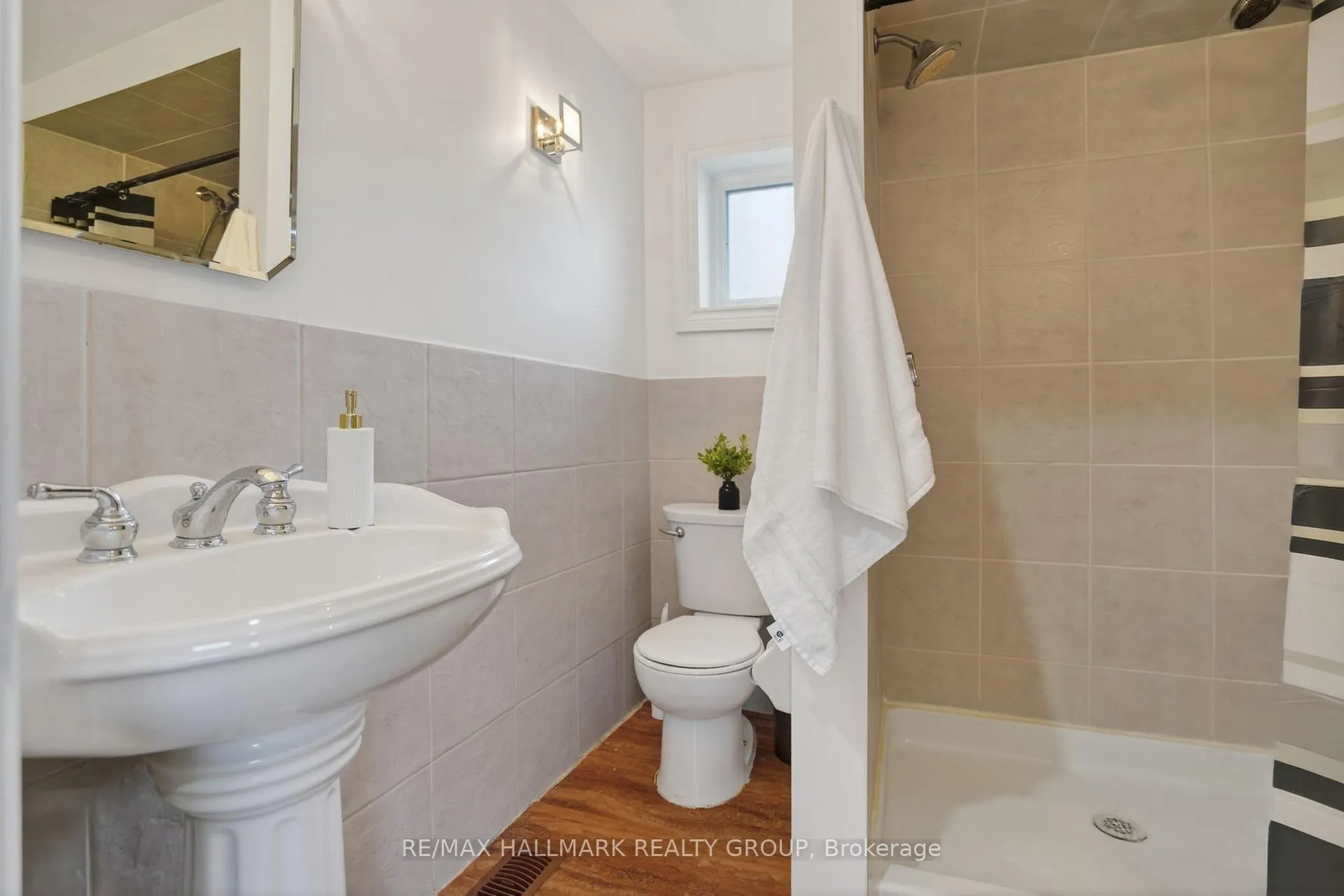 Photo 20 of 3516 Mcbean Street, Ottawa, Richmond — HOMEH